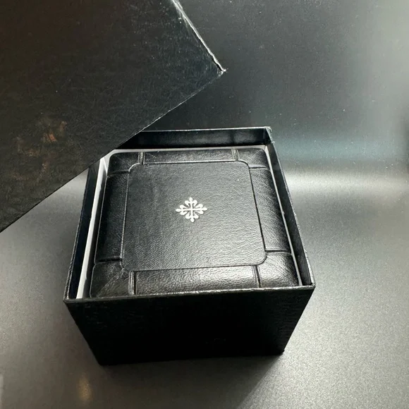 Patek Philippe Box - Picture 4 of 5